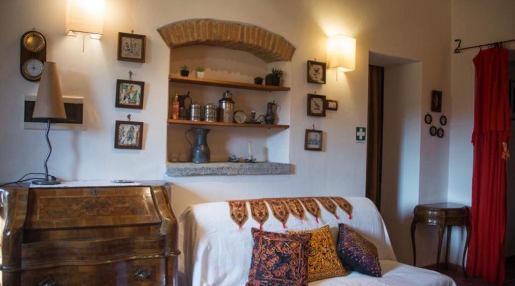 Antico Casale Il Fiorentino Montenero  ภายนอก รูปภาพ